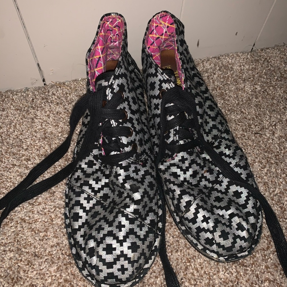 Aztec print TOMS - Picture 2 of 3